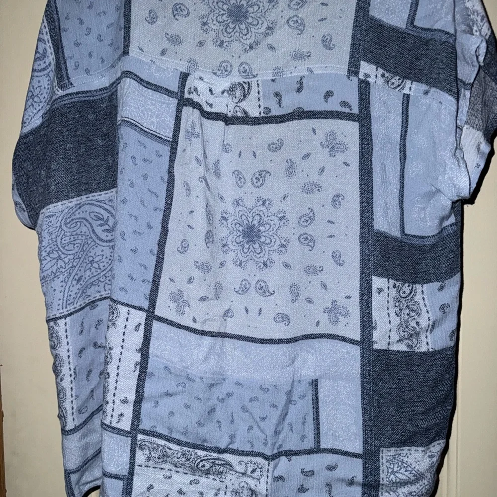 Maurice’s short sleeve blouse M - Picture 4 of 4